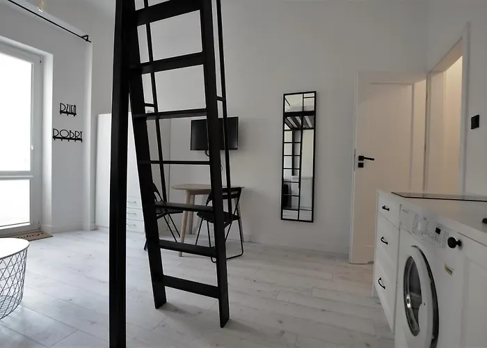 Nw Pokoje 10 Minut Pieszo Do Centrum Apartment