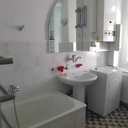 Nw Pokoje 10 Minut Pieszo Do Centrum