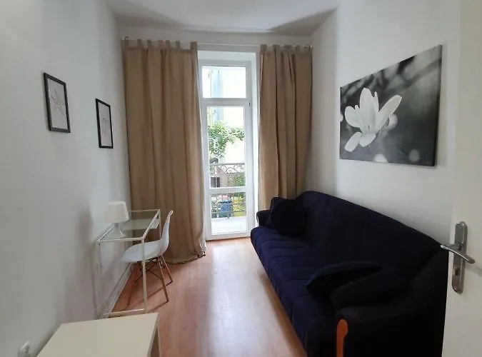 Nw Pokoje 10 Minut Pieszo Do Centrum *